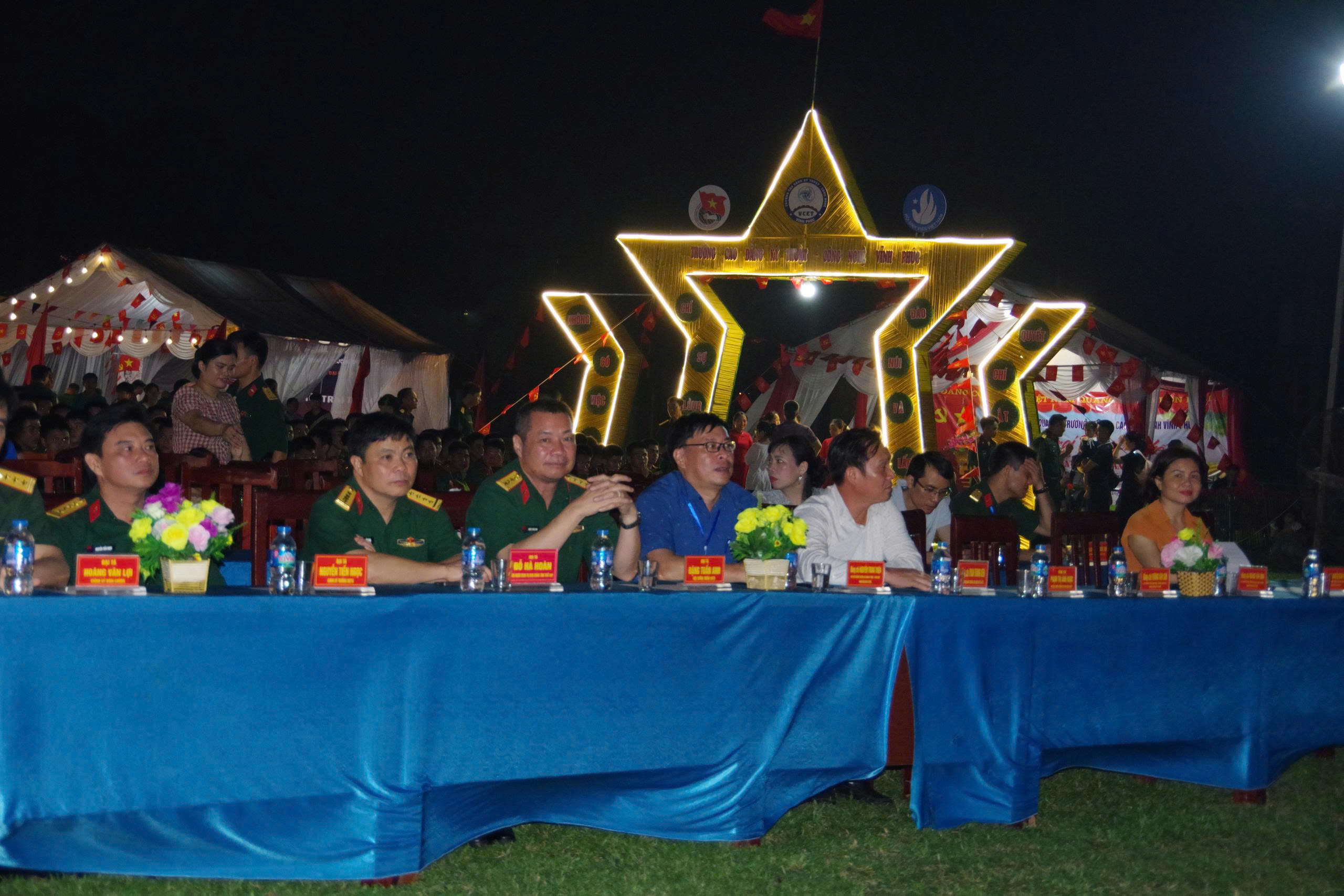 Khu trại của Trường CĐ Kỹ thuật – Công nghệ Vĩnh Phúc được thiết kế sáng tạo, nổi bật tại Hội trại Thanh niên 2025.